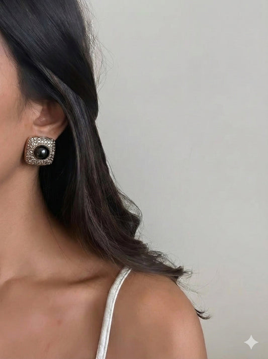 Vintage-Style Textured Gold Square Studs with Black Cabochon